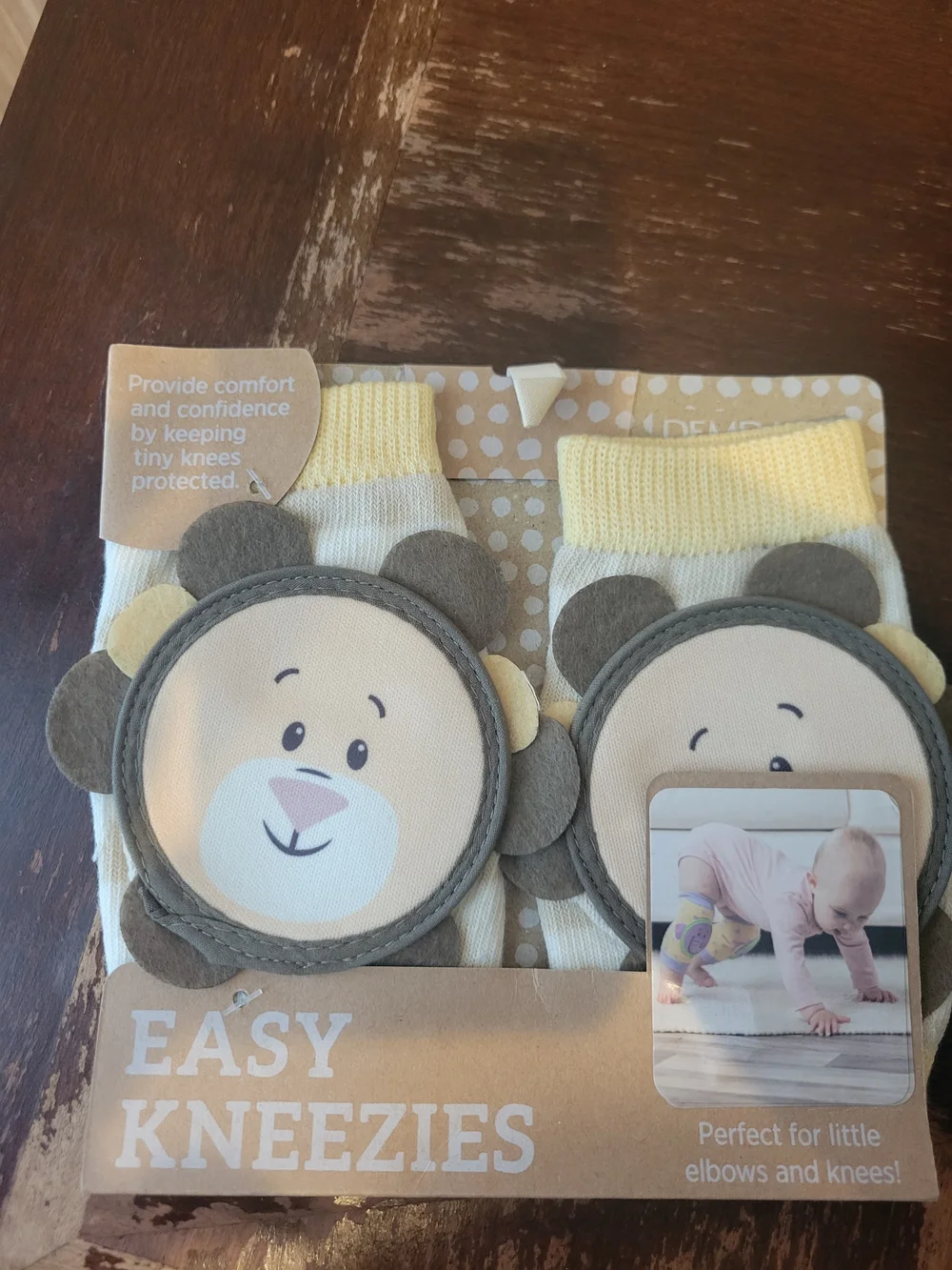 Easy Kneezies Kids Knee Pads - Yellow Lion Design NWT